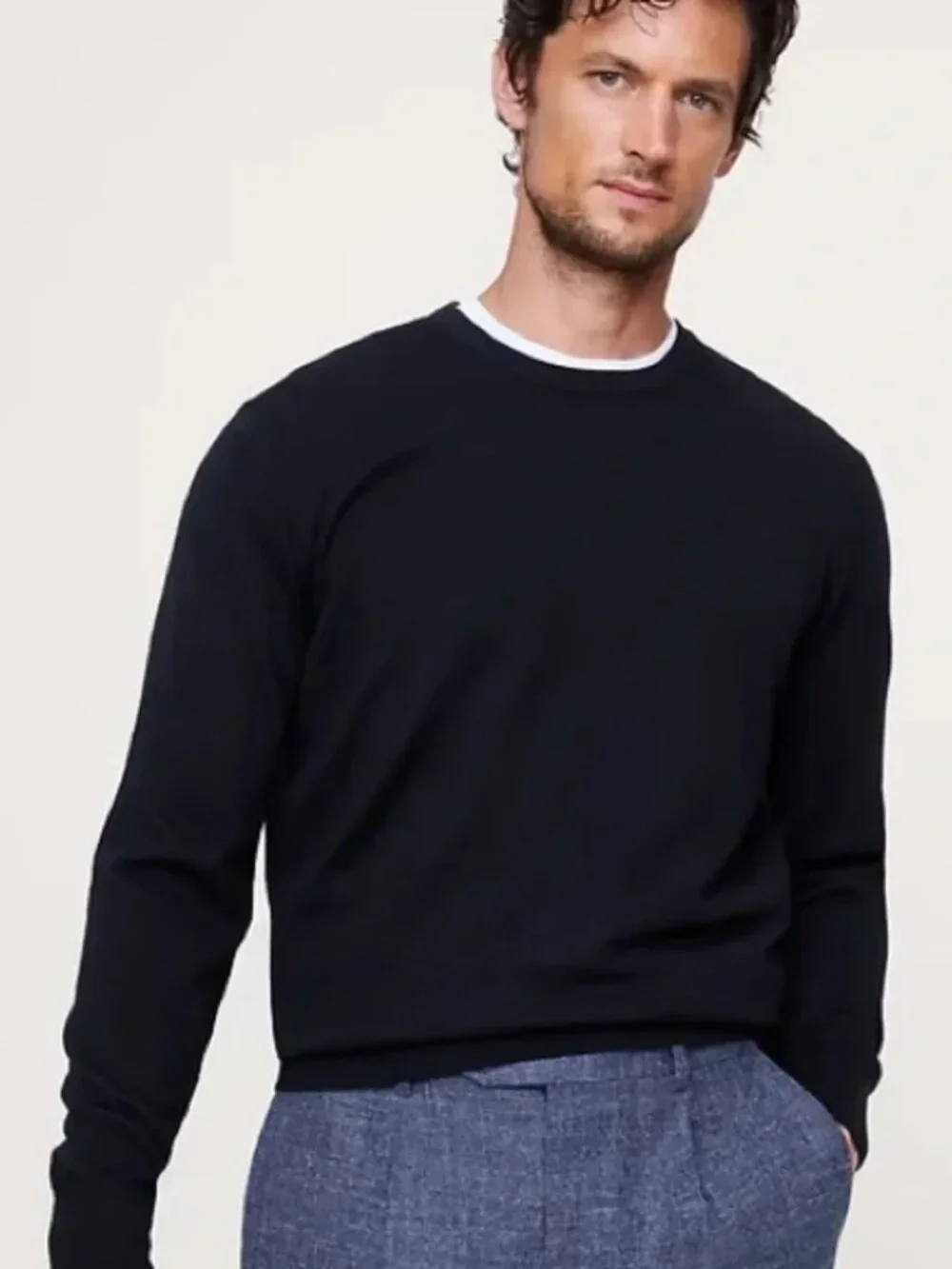 Banana Republic Fall 2025 Extra Fine 100% Merino Wool Crewneck Sweater in Black